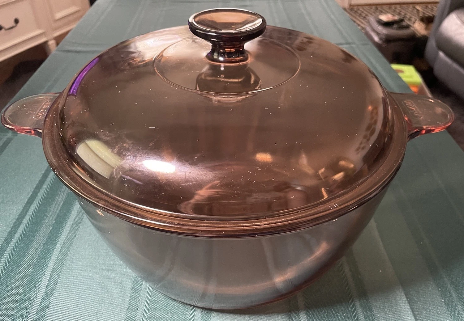 VTG Corning Visions Amber Glass 4.5L Dutch Oven Stock Pot with Lid USA
Opens in a new window or tab