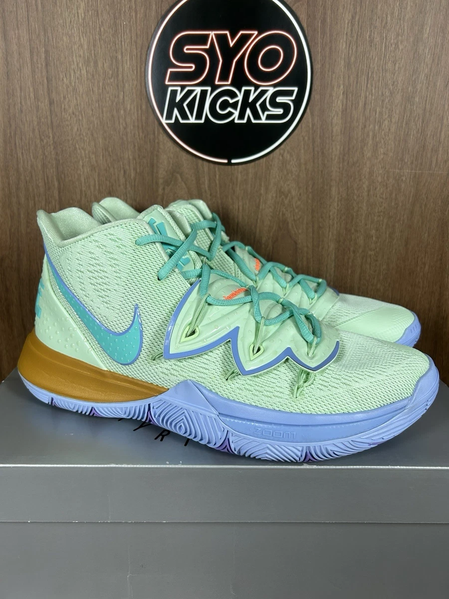Preços baixos em Nike Kyrie 5 x SpongeBob SquarePants 2019