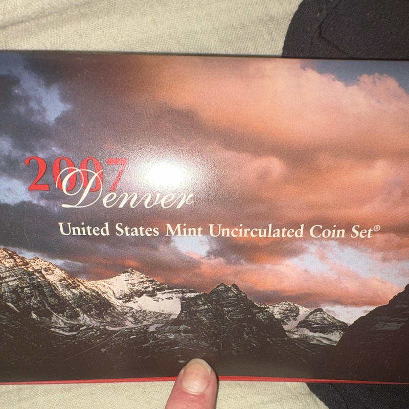 2007 U.S. Mint Uncirculated Coin Set Denver Mint Location Ungraded