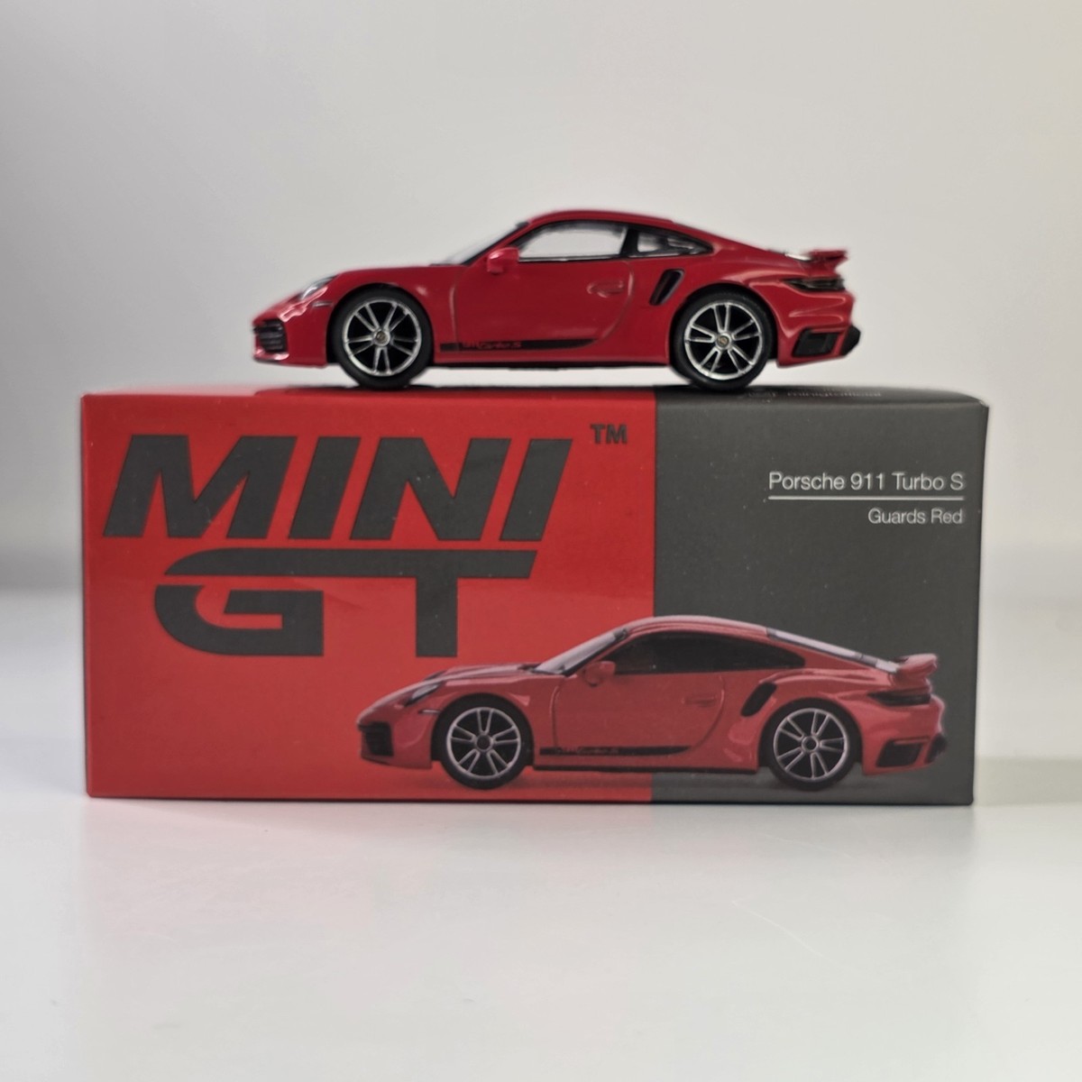 1/64 MINI GT #423 Porsche 911 Turbo S Guards Red mgt00423 for sale