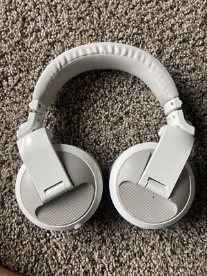 Pioneer HDJ-X5BT-W DJ headphones with Bluetooth  White