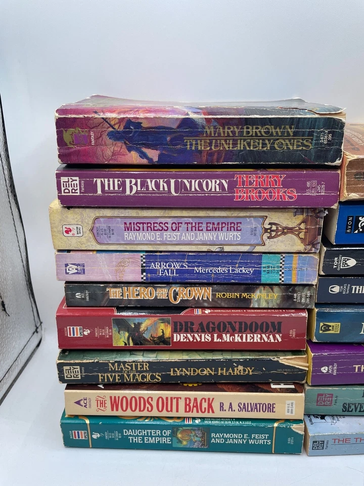 Assorted Lot of 16 Paperback Books Fantasy Del Ray Bantam Ace DAW Mostly Vintage - Image 3 of 4