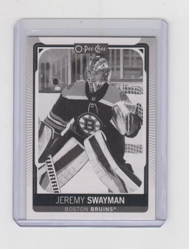 21/22 OPC Boston Bruins Jeremy Swayman Black And White Variation RC card #525