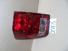 2005 - 2006 Jeep Grand Cherokee DRIVER Side Tail Light Used Rear Lamp #2713-T