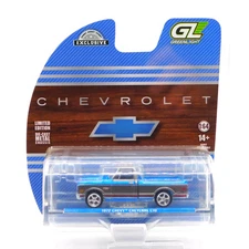 Greenlight 1972 Chevy Cheyenne C10 Short Bed Blue Hobby Exclusive 1:64 Diecast