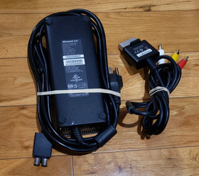 Xbox 360 S Slim 4GB 1439 Console Kinect Bundle, Controller Power AV, TESTED