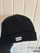 Levi’s Black Beanie Hat | One Size | Acrylic Knit | Unisex