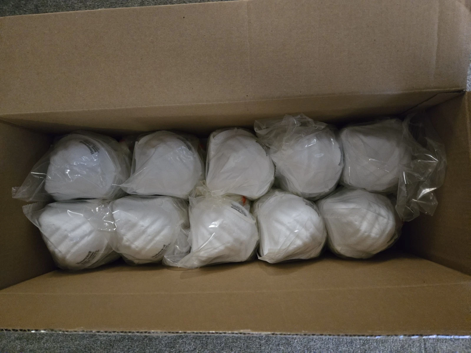 200 Masks Honeywell N95 DC300N95B Particulate Respirators Face Mask NIOSH
Opens in a new window or t