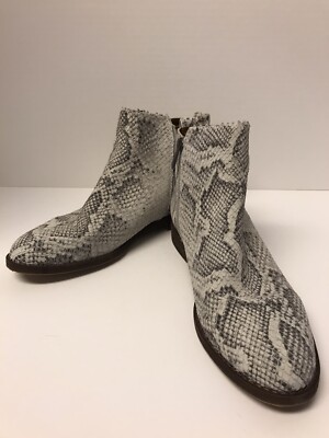 Franco Sarto Womens Ankle Boots SZ Natural preowned Snake