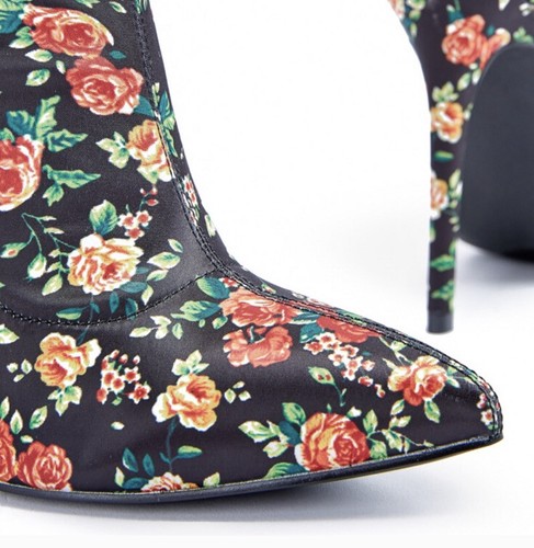 NIB ShoeDazzle Chic pointed toe floral booties Size 8 - Picture 4 of 5