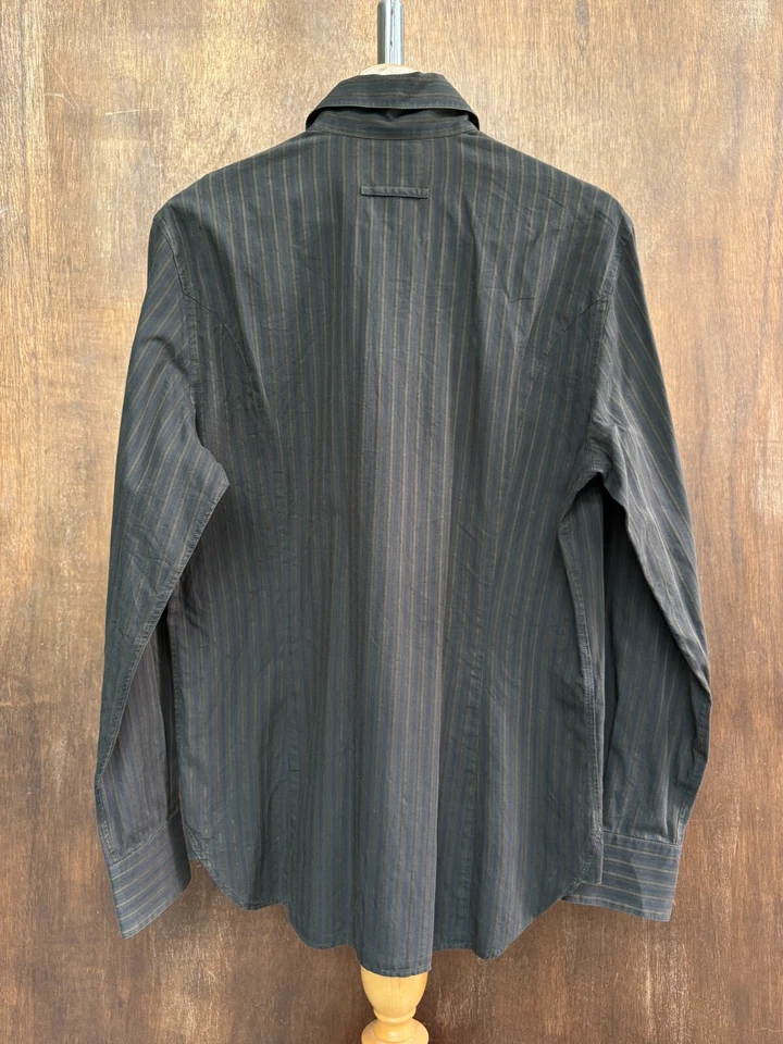 Camisa Jean Paul Gauitier Classique Negra a Rayas Hecha en Japón Foto 4 de 4