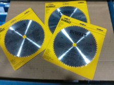 THREE !!! Dewalt 7-1/4" Steel Blades For Flooring DW3328 Made In USA