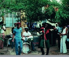 Carlton Santa Davis Signed Autographed 8x10 Photo Soul Syndicate Bob Marley COA