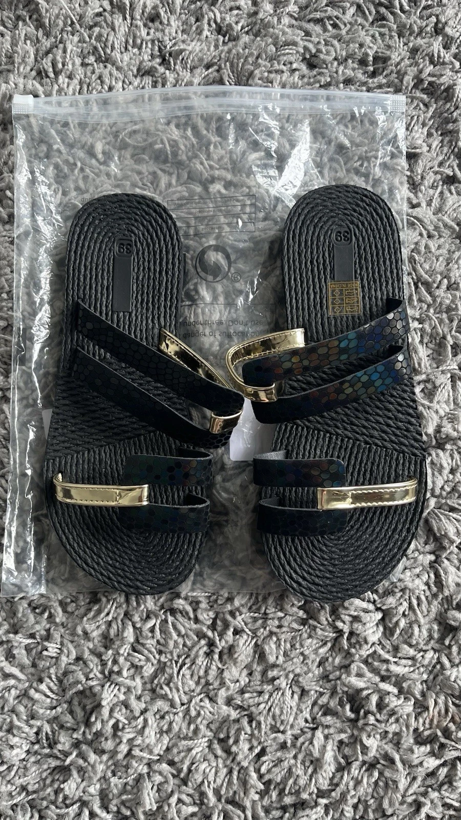 ADIDAS Sandali neri e oro scarpe slip on misura 6 39 NUOVI