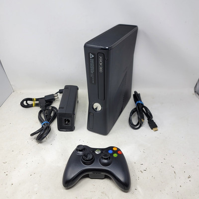 Microsoft Xbox 360 S 250GB Console Black 1439 W/ Cords & OEM Controller Tested