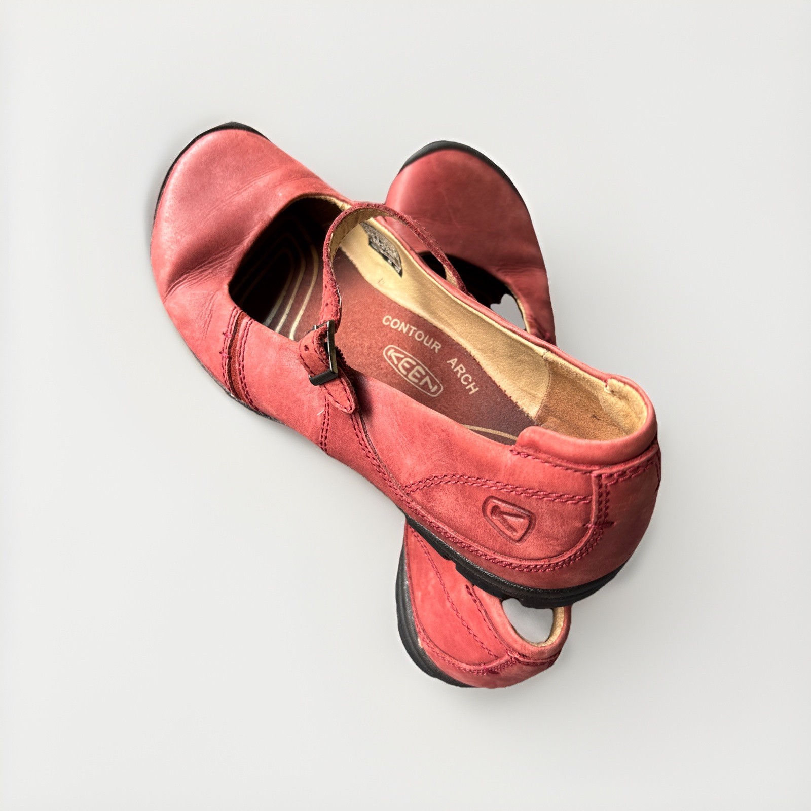 KEEN Sienna Mary Jane Shoes Womens 9 Red Leather Contour Arch 1008623 EU 39.5