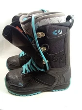 Thirty Two 32 Size 8.5 Womens Snowboard Boots Black / Blue .