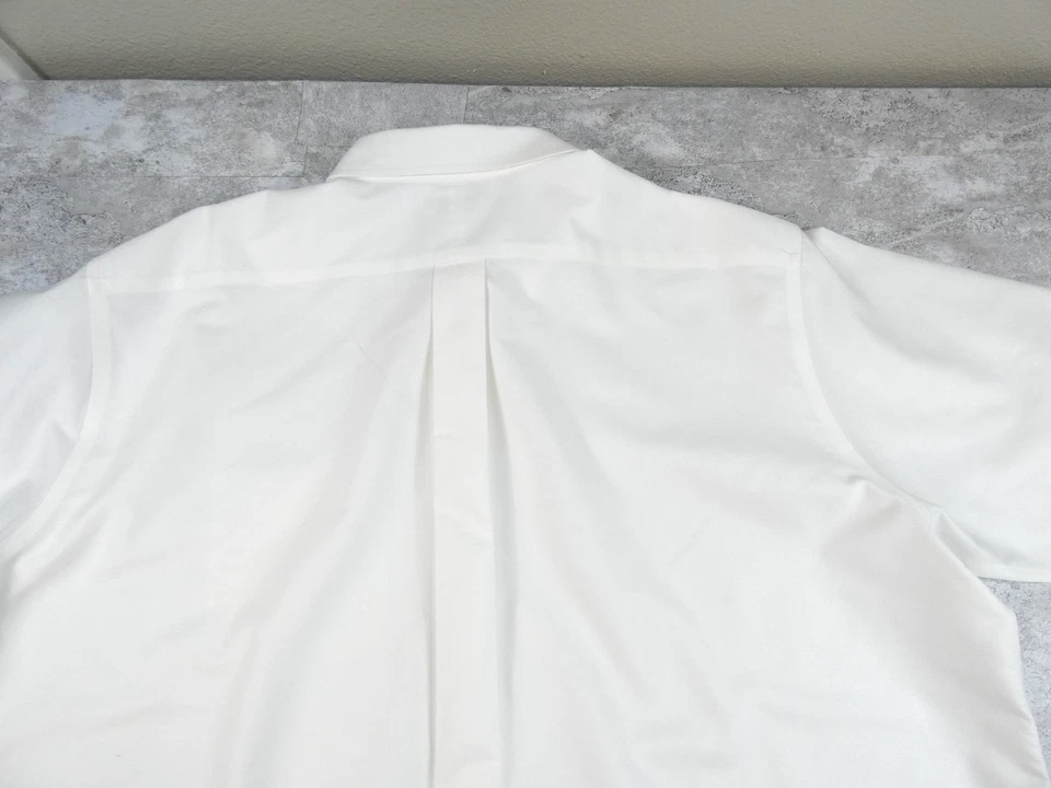 LL Bean Shirt Mens 18 Reg White Oxford Wrinkle Resist Traditional Fit Broadcloth - Image 4 of 4
