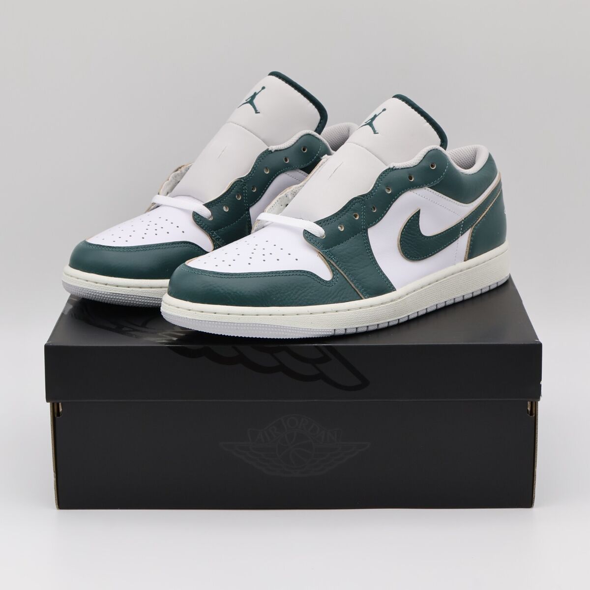 FQ7687-300 Nike Air Jordan 1 Low SE Oxidized Green White FQ7687-300 Nike Air Jordan 1 Low SE Oxidized Green White