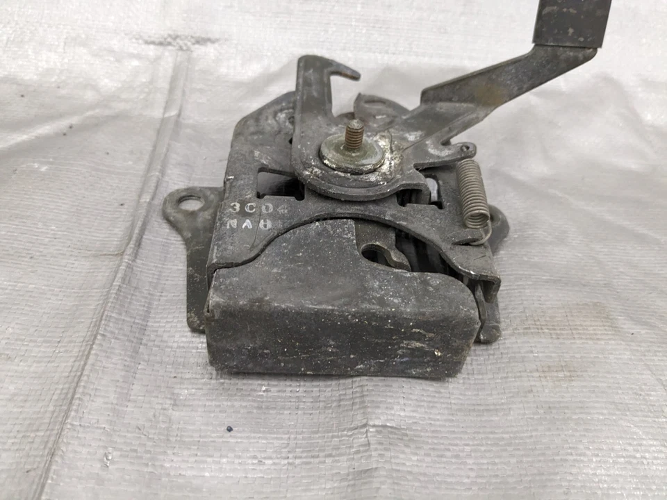 Pestillo capó 90-05 Mazda Miata MX-5 MX5 1990-2005 Foto 2 de 4