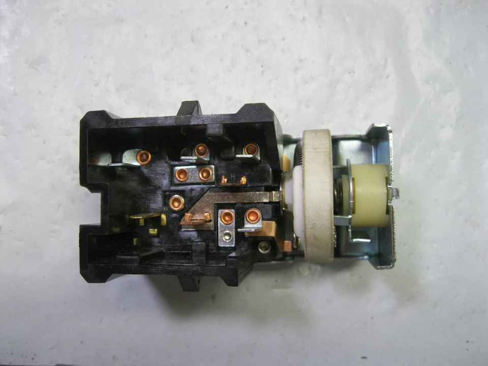 Headlight Switch Airtex 1S1557 Foto 2 de 4