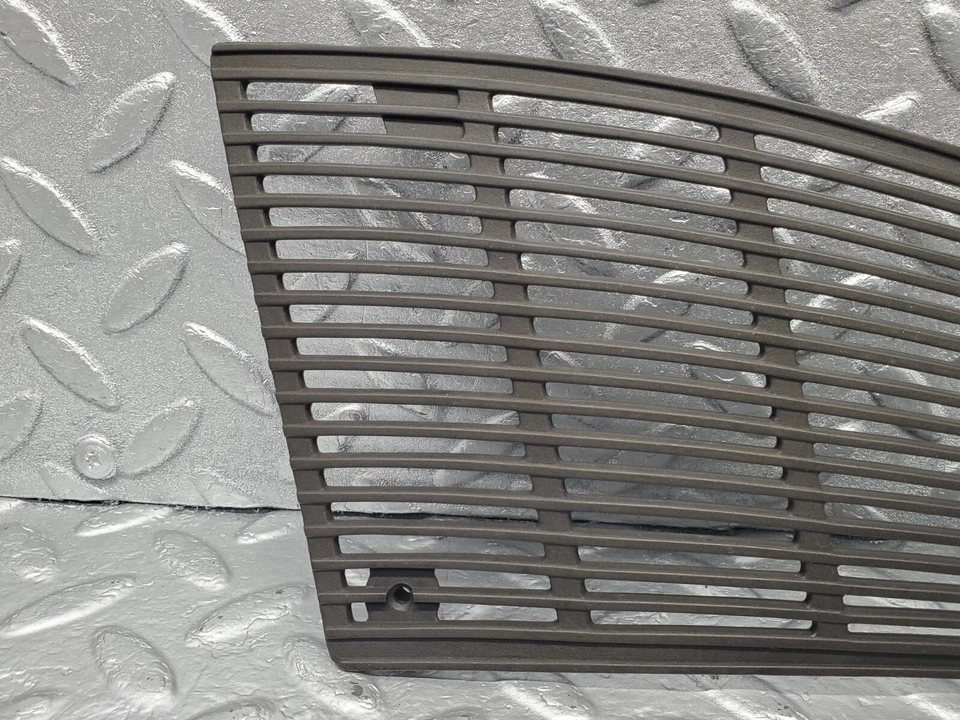 ⚙47541⚙ Mercedes-Benz C126 500SEC Dashboard Speaker Cover Right Side 1266806939 - Image 2 of 4