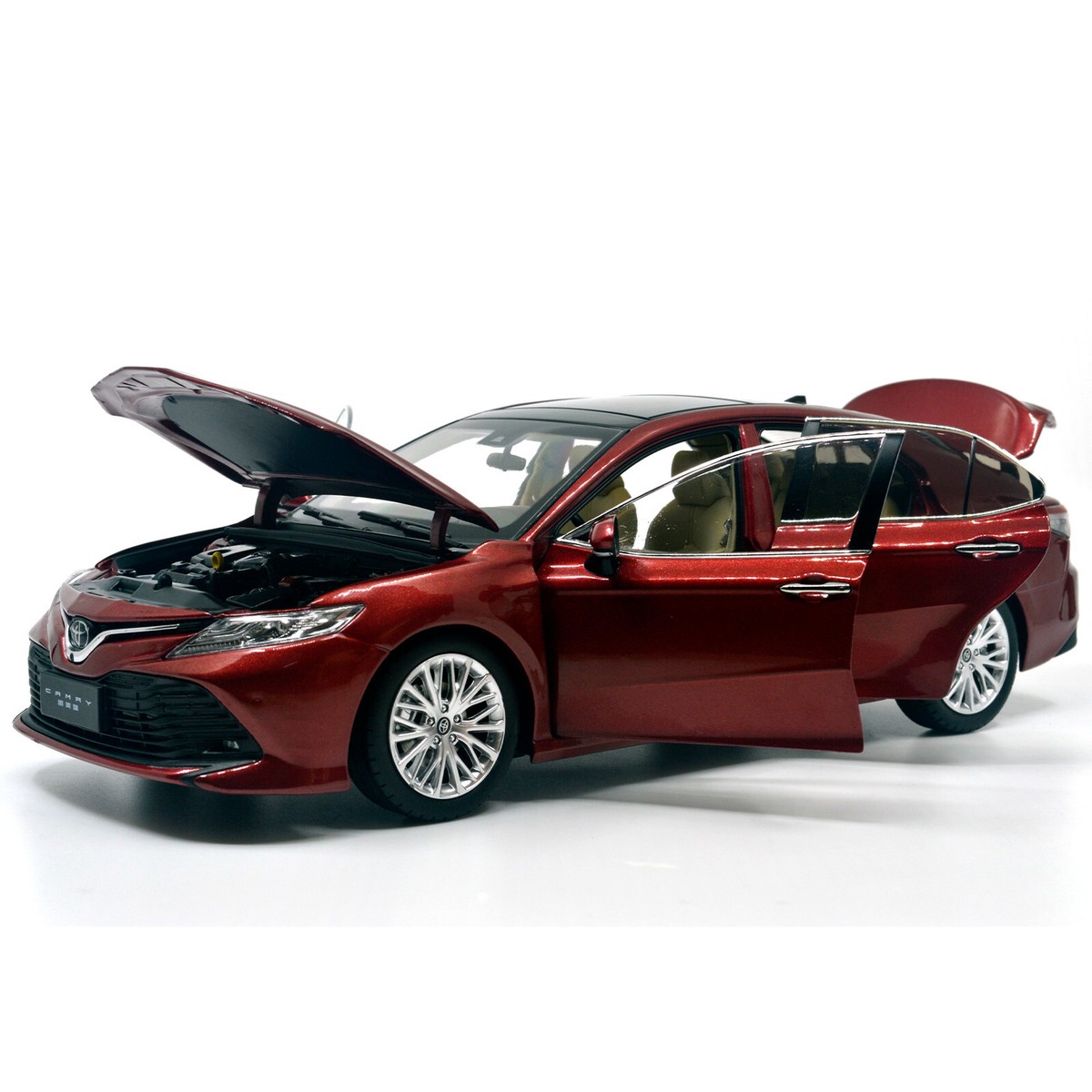 カムリ　1/18 ミニカー 1/18 Scale Toyota Camry 2024 9th Generation Red/Black