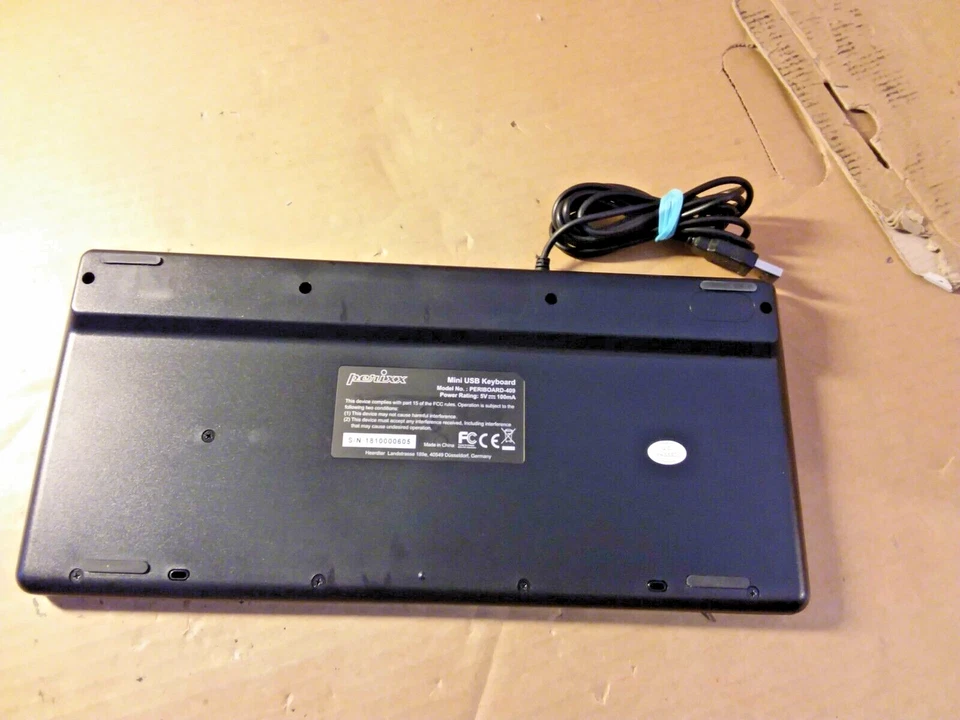Perixx PERIBOARD-409 Wired USB Mini Keyboard, Black, UK Layout - Image 3 of 4