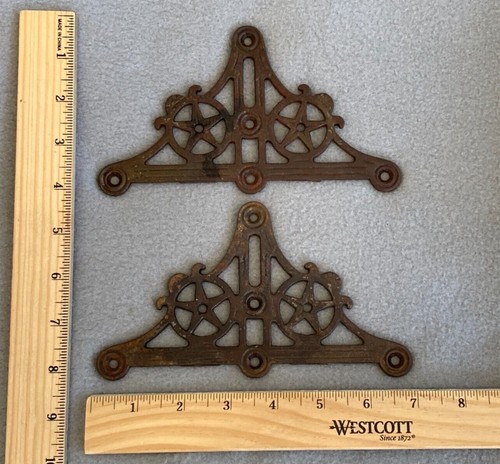 Pair of Antique Cast Iron 7"x4" Victorian Lattice Pieces Architectual Salvage - Picture 2 of 19