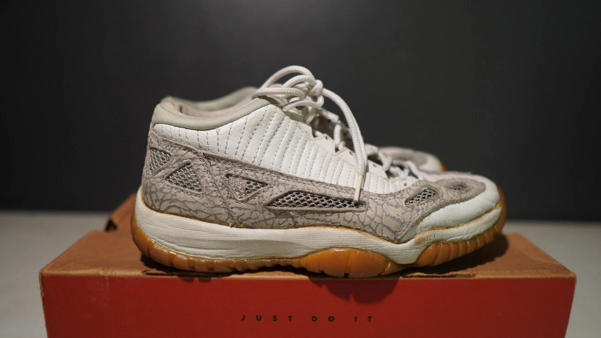 Jordan 11 XI Low IE OG Cobalt 130270-101 Vintage 1996 Mens Size 10 10.5 READ Jordan 11 OG IE 1996 Low Cobalt for Sale | Authenticity  main image 3