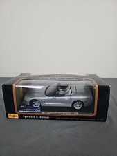 Vintage MAISTO 1998 CHEVROLET CORVETTE CONVERTIBLE SILVER SPECIAL EDITION 1:18