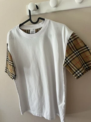 T-shirt Burberry - Photo 1/3
