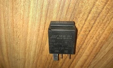 7m0951253c Relay, Working Current 95vw10k705ea 404 Audi A3 DE37835-12