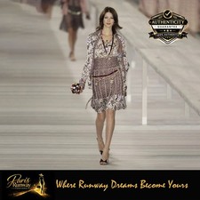 CHANEL 04P Spring 2004 CC Logo Tweed Runway Dress Rare New 42 FR 40