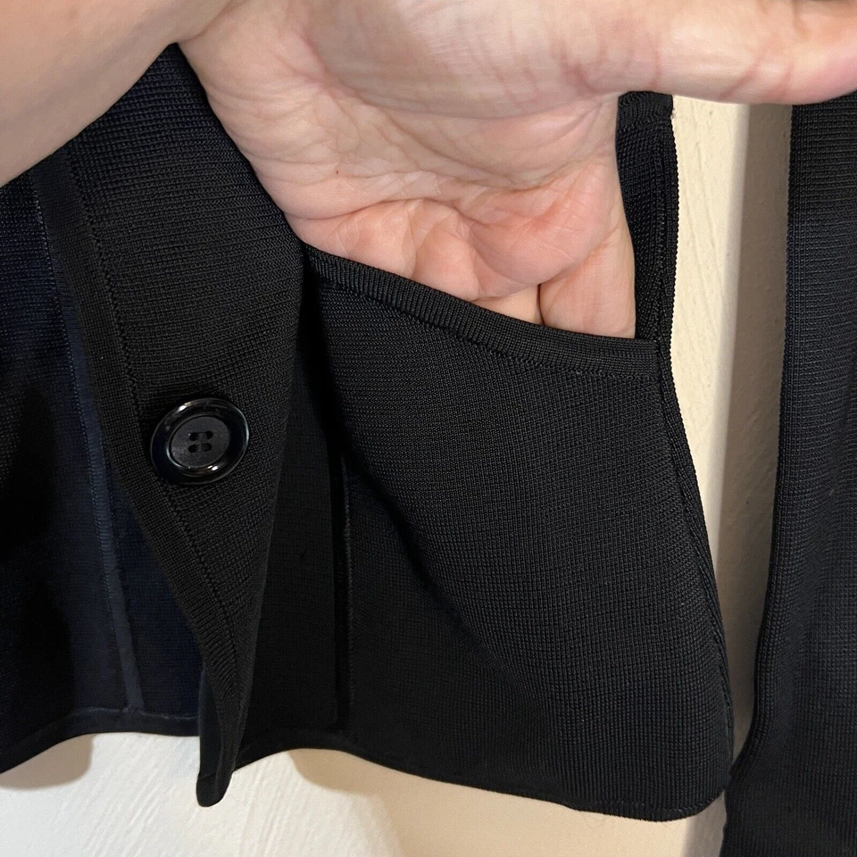 Blazer negro ajustado vintage Andrea Jovine para mujer talla pequeña bolsillos elásticos Foto 4 de 4