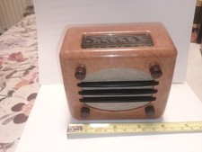 RADIO IN MINIATURA A TRANSISTOR UNDA 532  (Leggi descrizione)