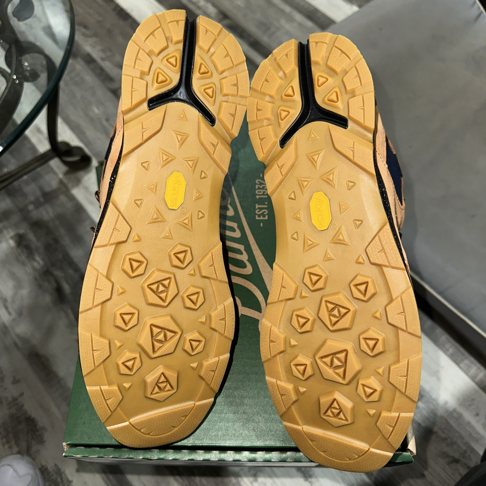 Danner Free Spirit Men's Brown/Navy Size 10.5 Hiking Boots New