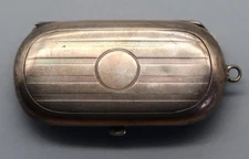 1913-4 Chester Hallmarked Solid Silver Double Sovereign Holder - Blank Cartouche