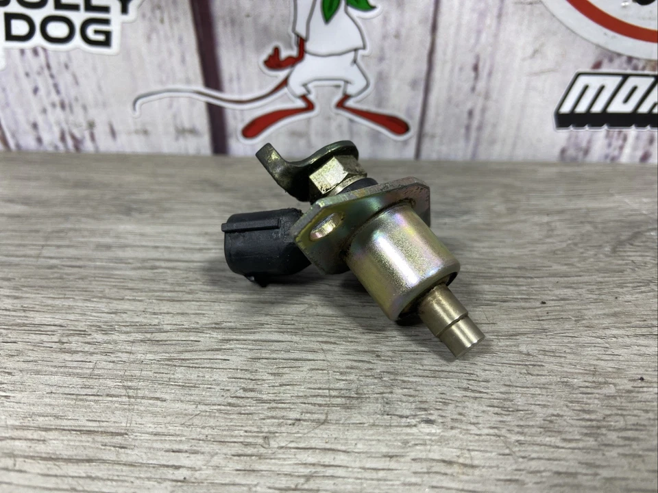 Fuel Injection Cold Start Valve Denso for 90-92 Toyota Corolla Celica Geo - Imagen 4 de 4