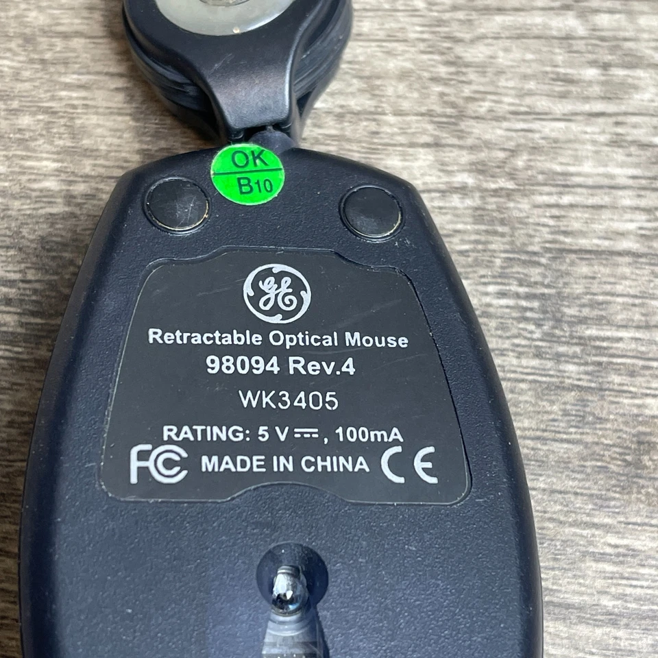 General Electric 98094 Rev.4 Black Portable USB Retractable Mini Optical Mouse - Image 4 of 4
