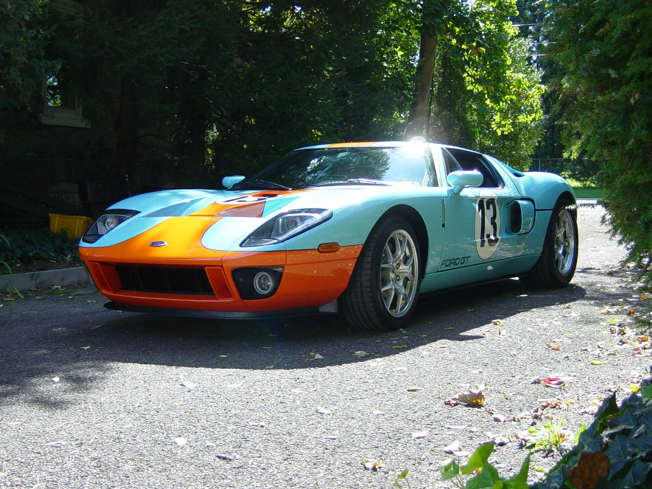 NEW/OLD OEM Stock 2005/06 Ford GT Set of 2 (L&R) Coils Covers 4G7Z-6P067-BA & AA - product detail image 1