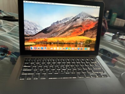 MacBook pro 13インチ2010 256GB Apple MacBook Pro 13in 256gb SSD (Mid-2010) 4GB 2.4 GHz