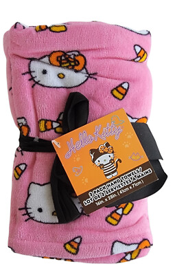Sanrio Hello Kitty Halloween 2 Pack Bathroom Hand Towels Candy Corn Pink NEW