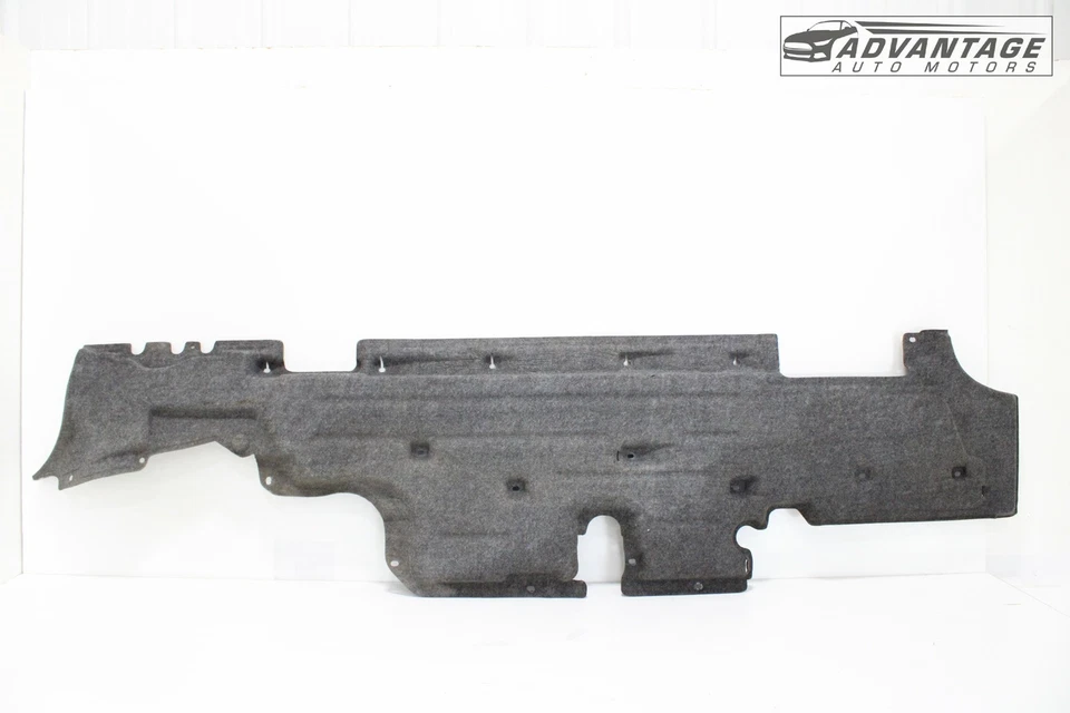 Chrysler 300 2015-2023 lado izquierdo del conductor debajo de la carrocería cubierta protector contra salpicaduras OEM Foto 2 de 3