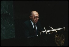 Photo:United Nations New York Menachem Begin 1982 Speech Podium