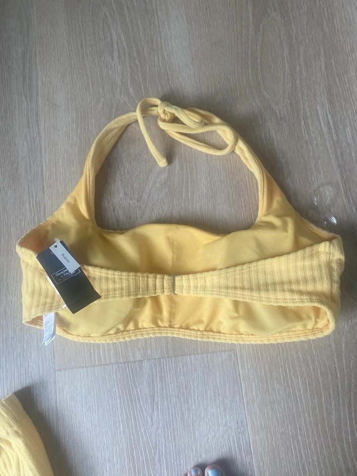 Abercrombie And Fitch Conjunto de Natación de 3 Piezas con Falda Amarillo Nuevo con Etiquetas Bikini Acanalado M Foto 3 de 4