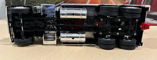 1/32 scale NEW RAY Diecast PETERBILT Model 379 TOW TRUCK/WRECKER Black /Red - Picture 7 of 7