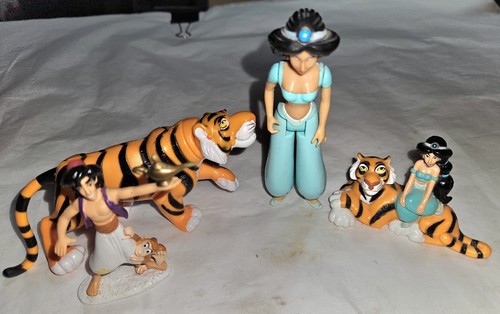 Disney / Applause Aladdin (FOUR~4~FOUR) Vintage 1990s PVC Action Figures, Rajah - Picture 6 of 6