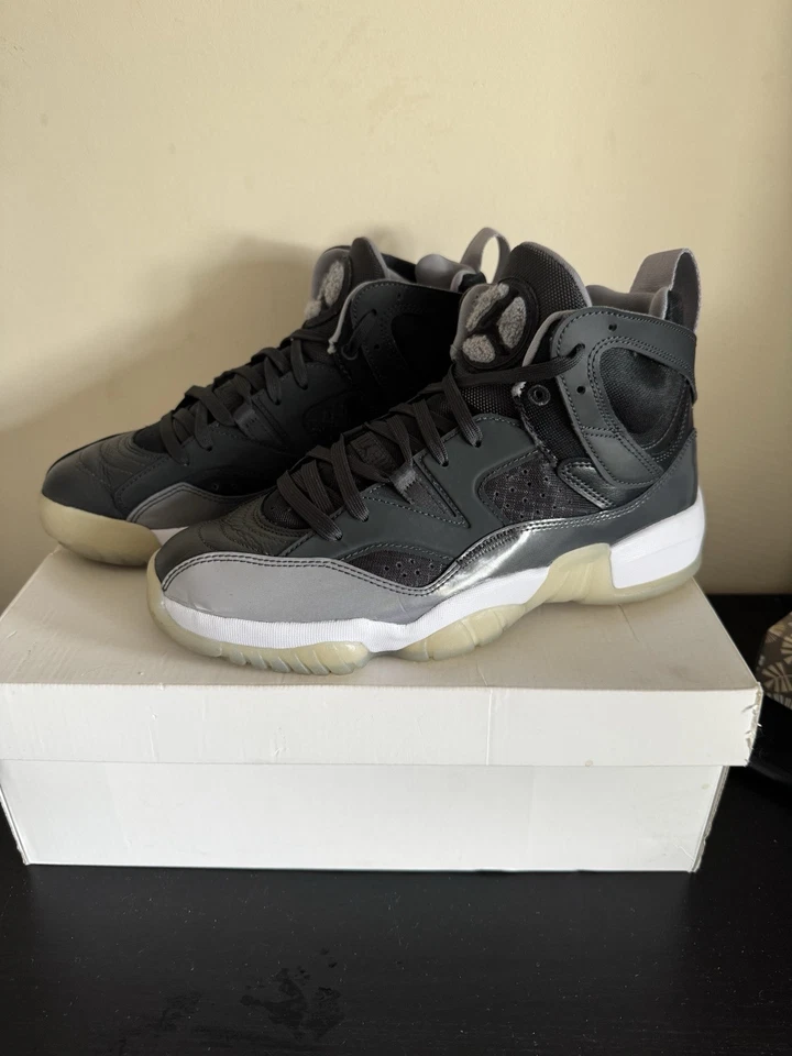 Size 7.5 - Jordan Jumpman Two Trey Black Cement Grey W - Image 3 of 4