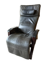 Svago Zero Gravity Recliner Chair Leather Wood Frame Heat Massage Remote